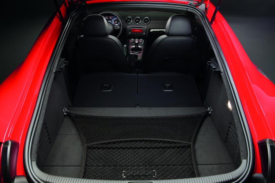 Багажник Audi TT RS Coupe (8J) 2011 года  (NA) (фото 23 из 30)